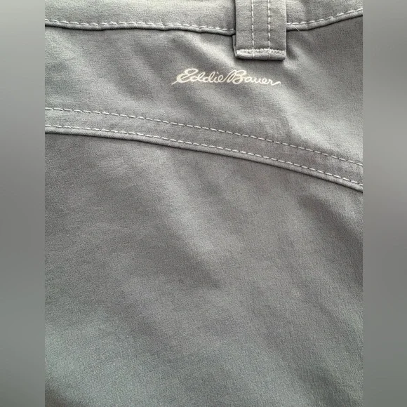 Eddie Bauer Women’s Cargo Shorts - Picture 5 of 9